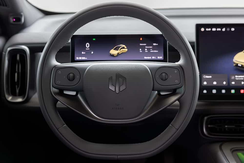 https://autogreeknews.gr/wp-content/uploads/2026/06/Leapmotor-B05-16.jpg