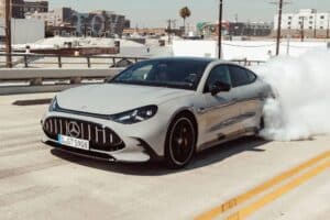 Τέρμα γκάζι η Mercedes-AMG με 27 νέα μοντέλα ως το 2030