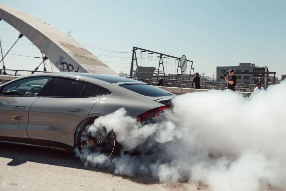 https://autogreeknews.gr/wp-content/uploads/2026/06/Mercedes-AMG-GT-4-Door-EV-13-2048x1366-1.jpg