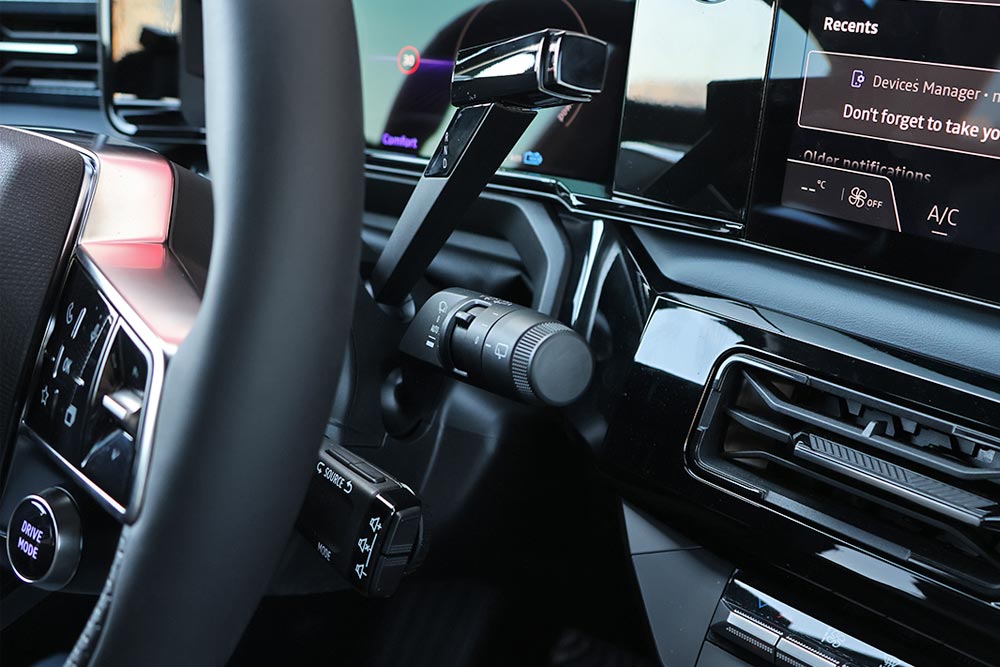 https://autogreeknews.gr/wp-content/uploads/2026/06/Nissan-Micra-electric-interior-12.jpg