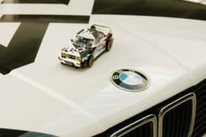 P90642083_lowRes_bmw-m3-e30-lego-spee (1)
