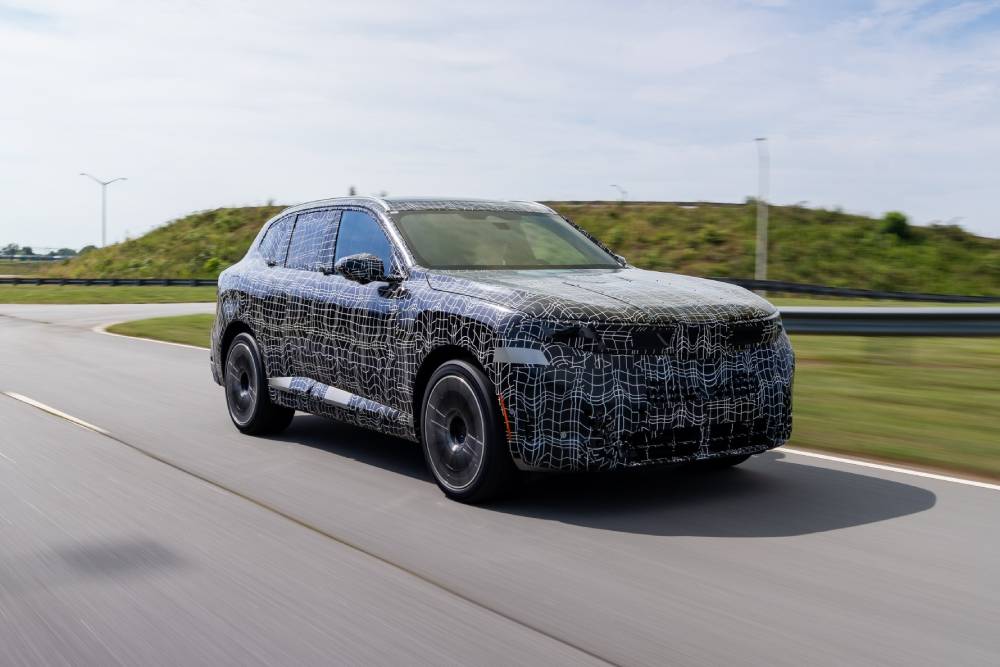 https://autogreeknews.gr/wp-content/uploads/2026/06/P90645273_lowRes_the-new-bmw-x5-proto-1.jpg