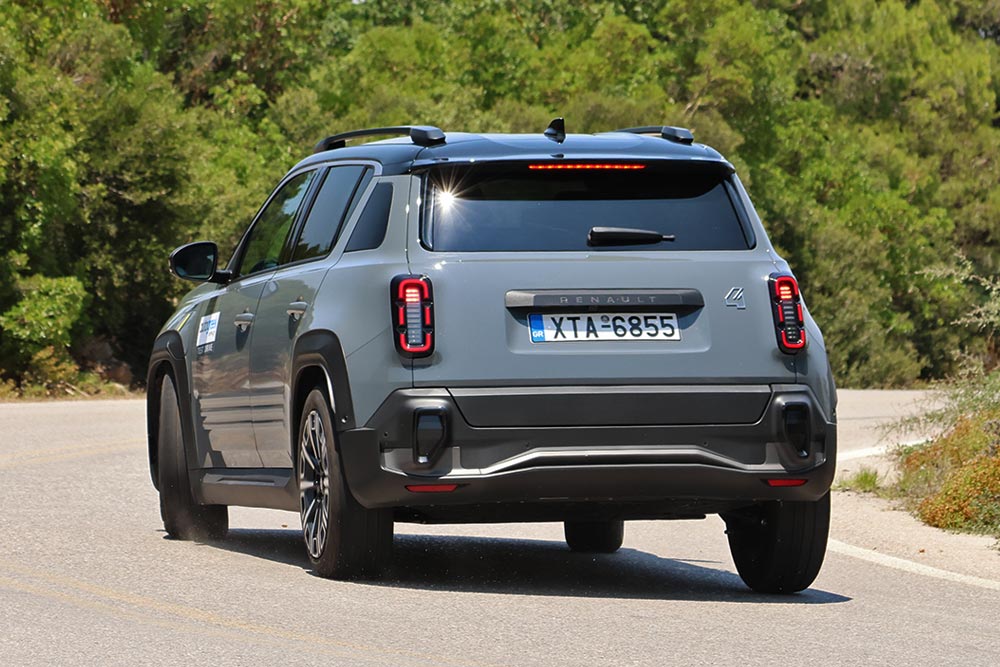 https://autogreeknews.gr/wp-content/uploads/2026/06/Renault-4-E-Tech-150-HP-16.jpg