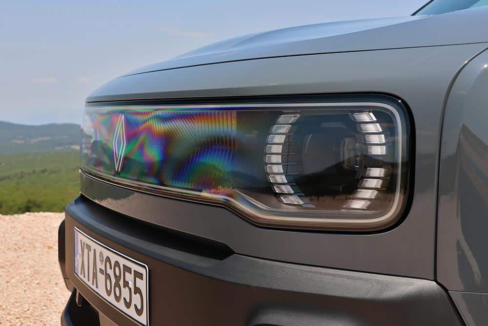 https://autogreeknews.gr/wp-content/uploads/2026/06/Renault-4-E-Tech-150-HP-23.jpg