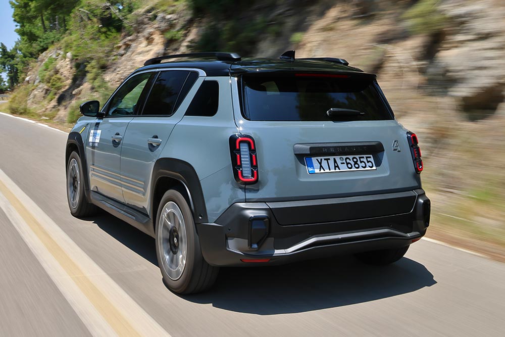 https://autogreeknews.gr/wp-content/uploads/2026/06/Renault-4-E-Tech-150-HP-26.jpg