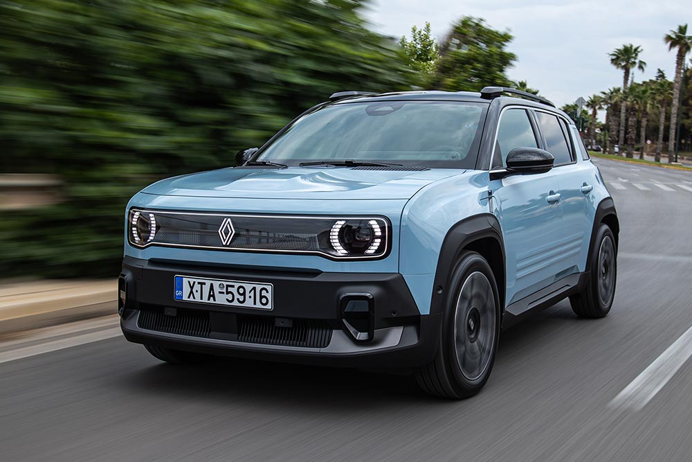 https://autogreeknews.gr/wp-content/uploads/2026/06/Renault-4-E-Tech-electric-24.jpg