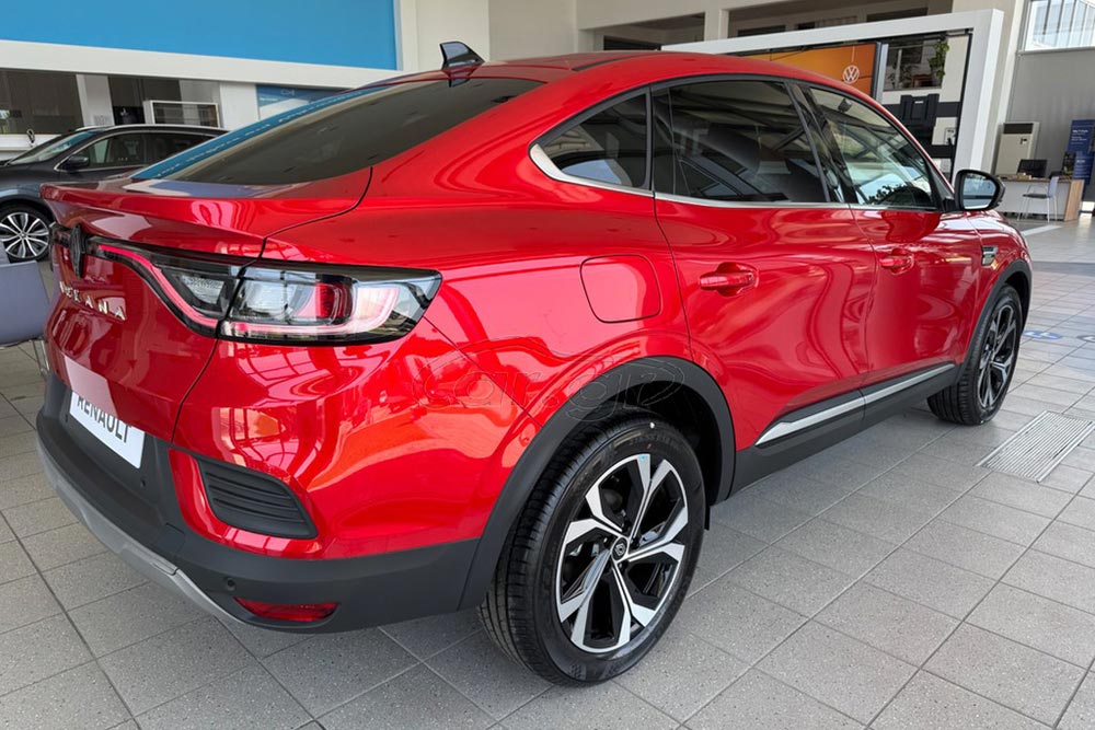 https://autogreeknews.gr/wp-content/uploads/2026/06/Renault-Arkana-2026-5.jpg