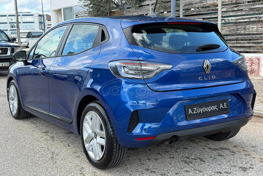 https://autogreeknews.gr/wp-content/uploads/2026/06/Renault-Clio-LPG-2025-used-6.jpg