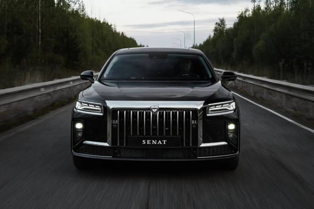 Νέα limo Aurus Senat 900 «ρεφάρει» για τη Mercedes S-Class