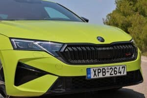 Skoda Octavia Grand Coupe RS 2.0 TSI 265PS DSG7 (11)
