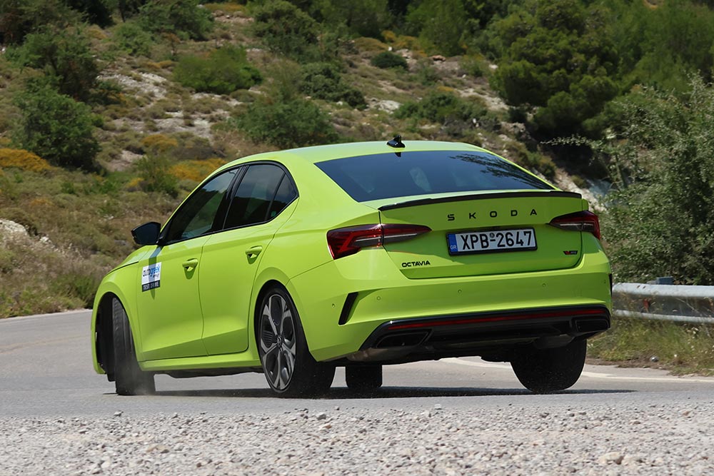 https://autogreeknews.gr/wp-content/uploads/2026/06/Skoda-Octavia-Grand-Coupe-RS-2.0-TSI-265PS-DSG7-17.jpg