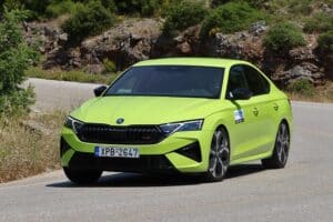 Skoda Octavia Grand Coupe RS 2.0 TSI 265PS DSG7 (5)