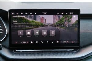 Skoda Octavia Grand Coupe RS 2.0 TSI 265PS DSG7 interior (10)