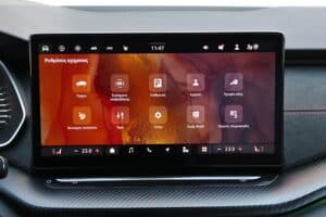 Skoda Octavia Grand Coupe RS 2.0 TSI 265PS DSG7 interior (8)