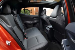 Subaru_Uncharted_interior-(2)