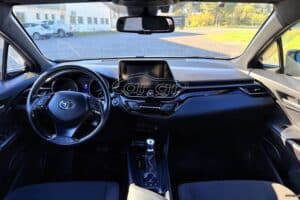 Toyota C-HR 2019 1.8 HYBRID (7)