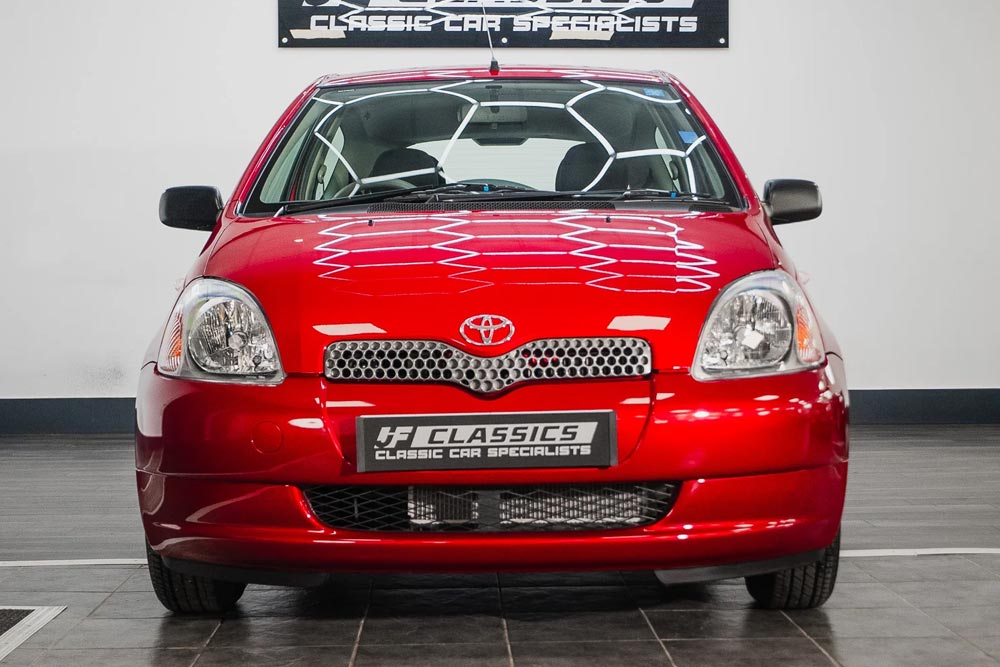 https://autogreeknews.gr/wp-content/uploads/2026/06/Toyota-Yaris-2002.jpg