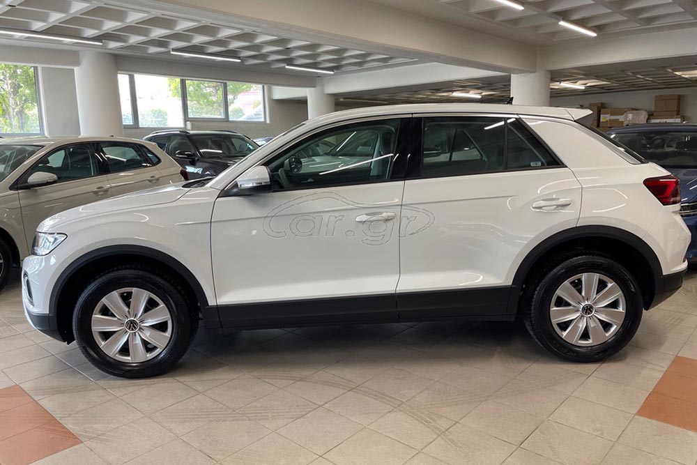 https://autogreeknews.gr/wp-content/uploads/2026/06/VW-T-Roc-2025-6.jpg