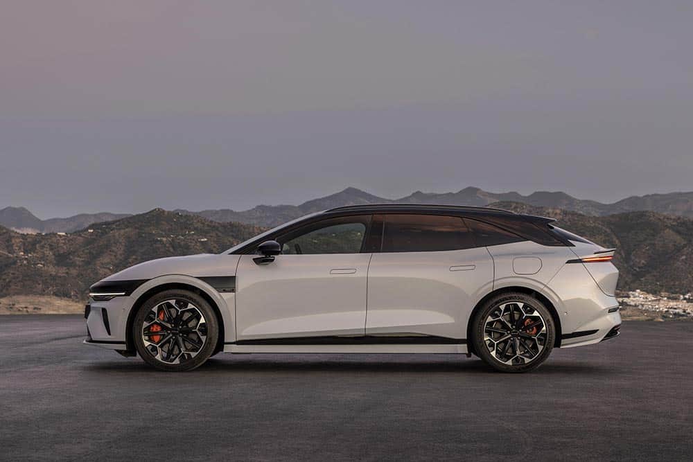 https://autogreeknews.gr/wp-content/uploads/2026/06/Zeekr-7GT-16.jpg