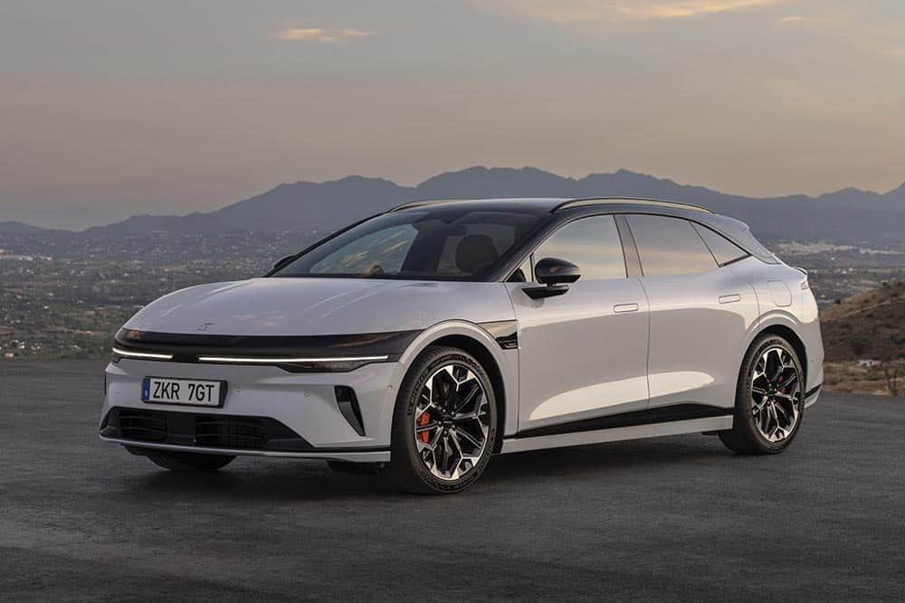 https://autogreeknews.gr/wp-content/uploads/2026/06/Zeekr-7GT-18.jpg