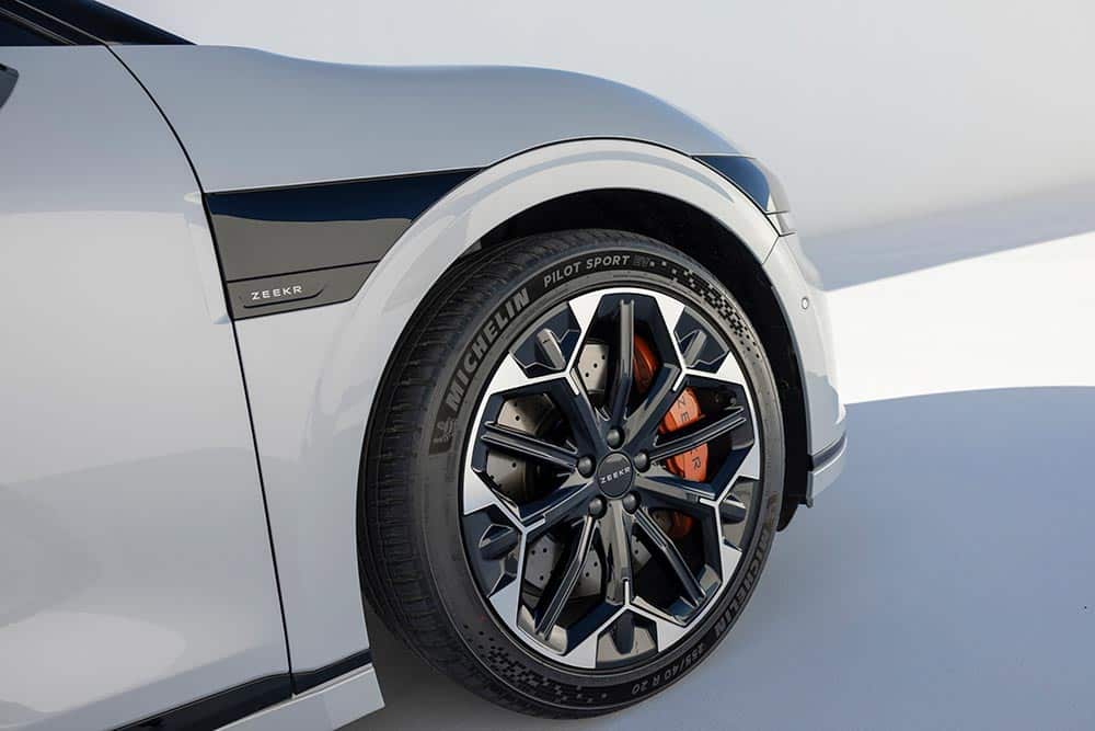 https://autogreeknews.gr/wp-content/uploads/2026/06/Zeekr-7GT-20.jpg