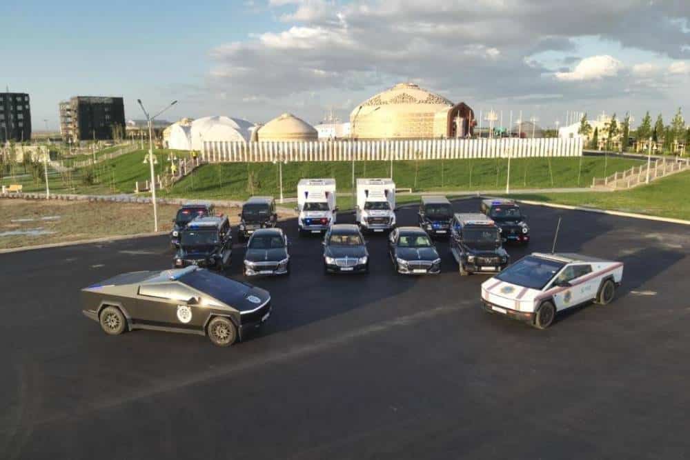 https://autogreeknews.gr/wp-content/uploads/2026/06/cybertruck-patrol-car-kazakhstan-03.jpg