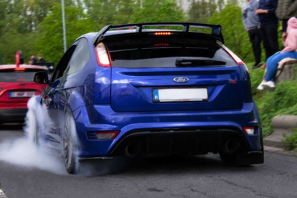 Φουλ επίθεση με βελτιωμένο Ford Focus RS MK2 (+video)