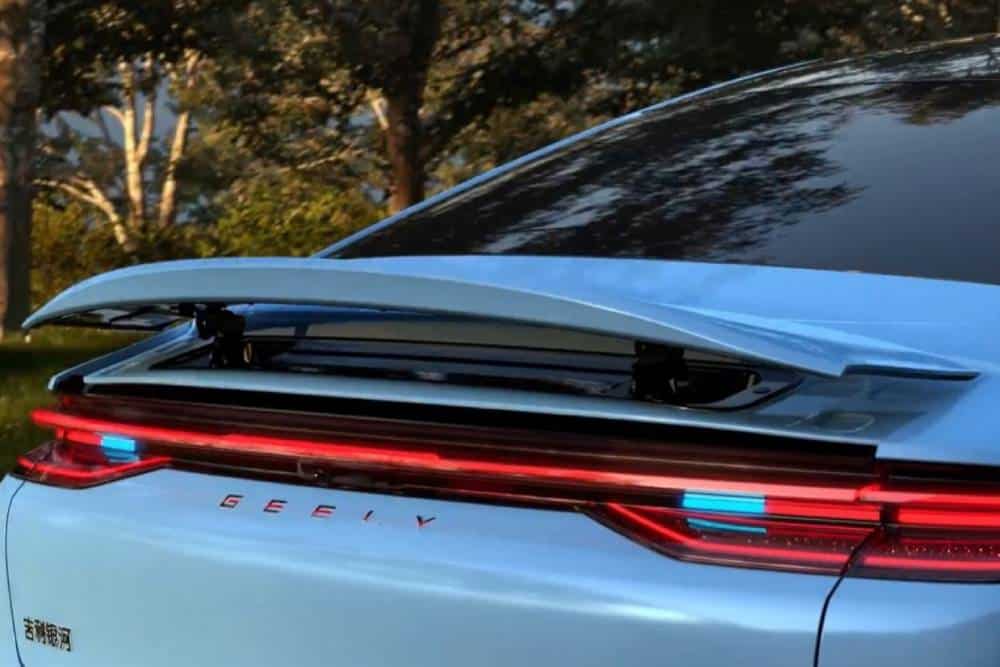 https://autogreeknews.gr/wp-content/uploads/2026/06/geely-galaxy-tt-02.jpg