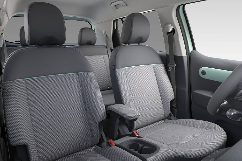 https://autogreeknews.gr/wp-content/uploads/2026/06/hyundai-inster-lounge-introduction-interior-1.jpg