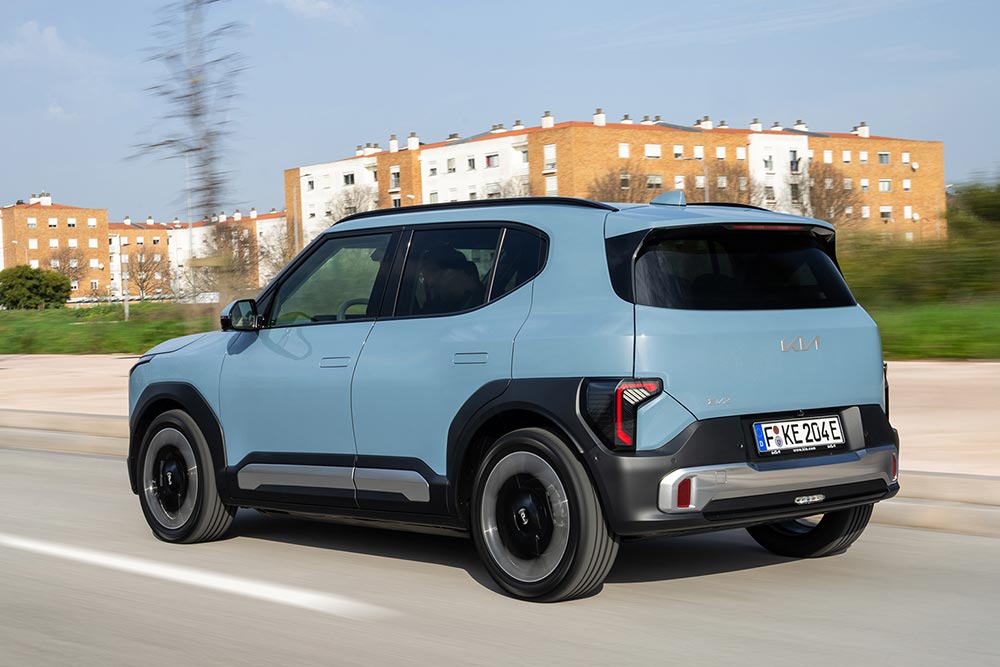 https://autogreeknews.gr/wp-content/uploads/2026/06/kia-ev2-10.jpg