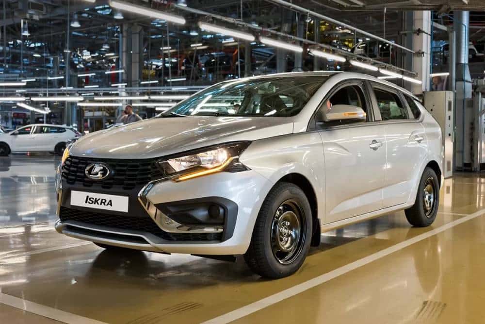 Νέο Lada Iskra SW με 6άρι χειροκίνητο κιβώτιο