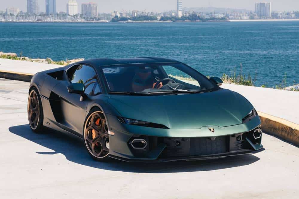 Αισθησιακή Lamborghini Temerario με νέα «πατούμενα»