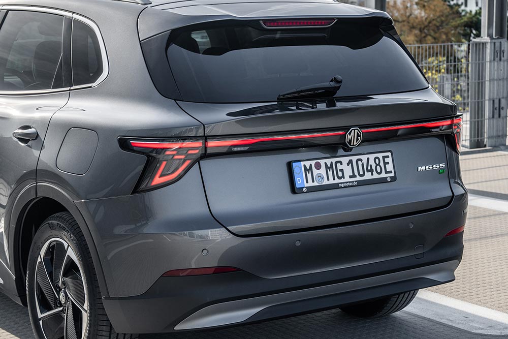 https://autogreeknews.gr/wp-content/uploads/2026/06/mg-mgs5-ev-4.jpg