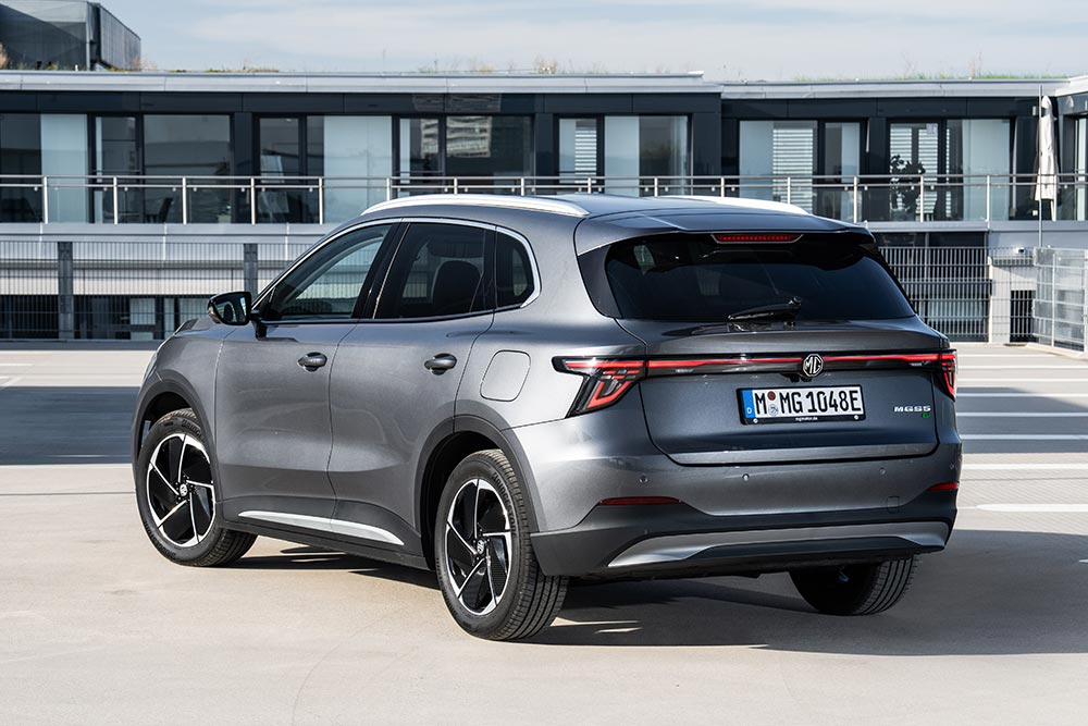 https://autogreeknews.gr/wp-content/uploads/2026/06/mg-mgs5-ev-5.jpg