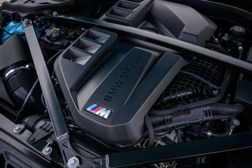 https://autogreeknews.gr/wp-content/uploads/2026/06/new-bmw-m2-xdrive-10.jpg