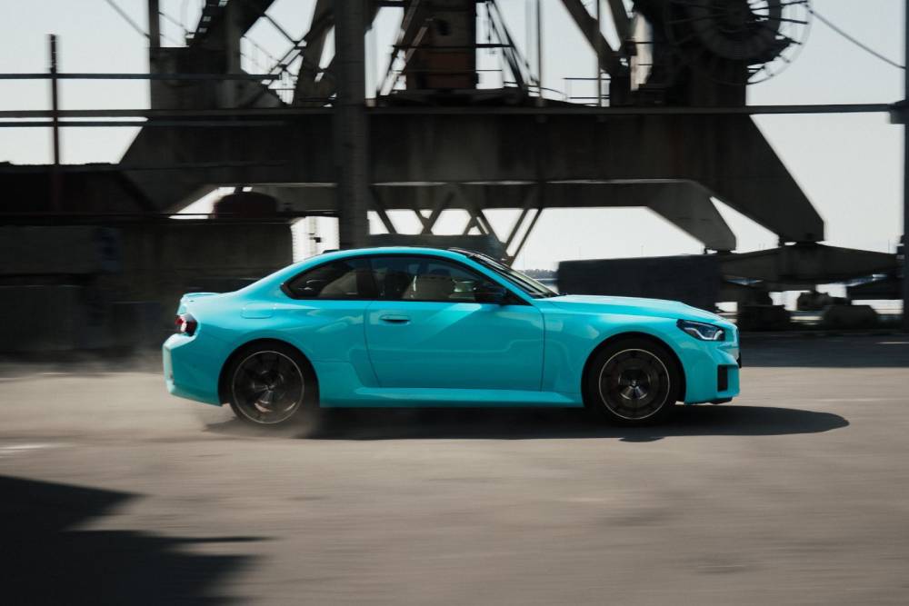 https://autogreeknews.gr/wp-content/uploads/2026/06/new-bmw-m2-xdrive-11.jpg