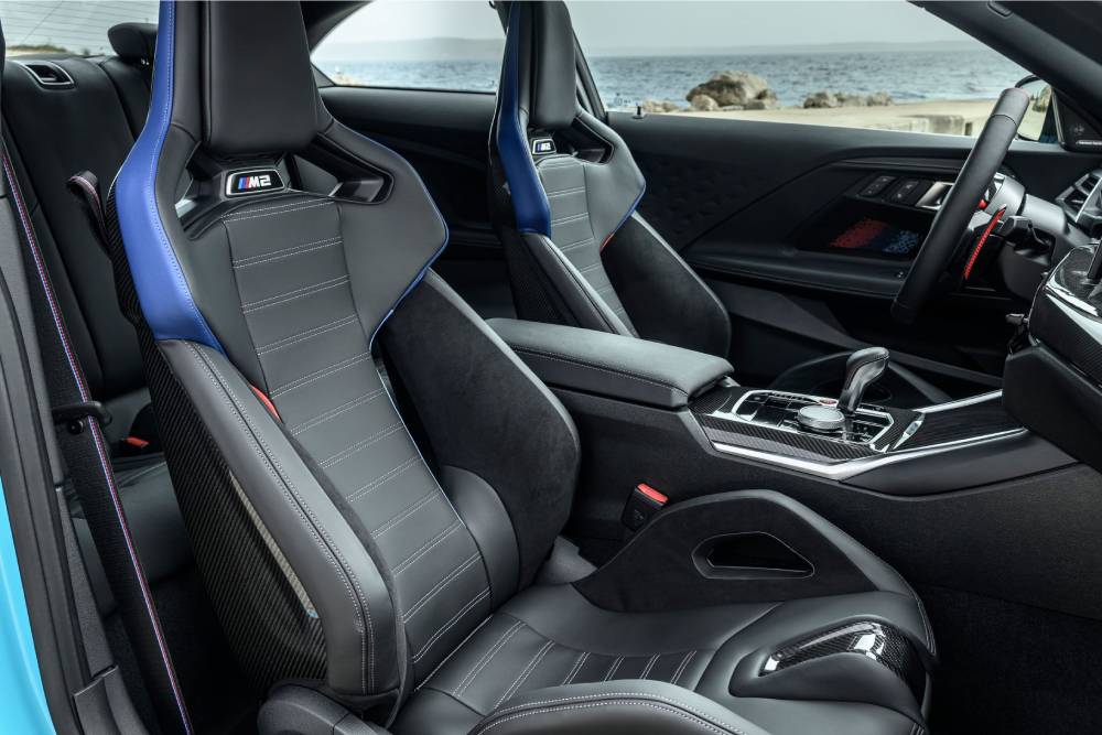 https://autogreeknews.gr/wp-content/uploads/2026/06/new-bmw-m2-xdrive-8.jpg