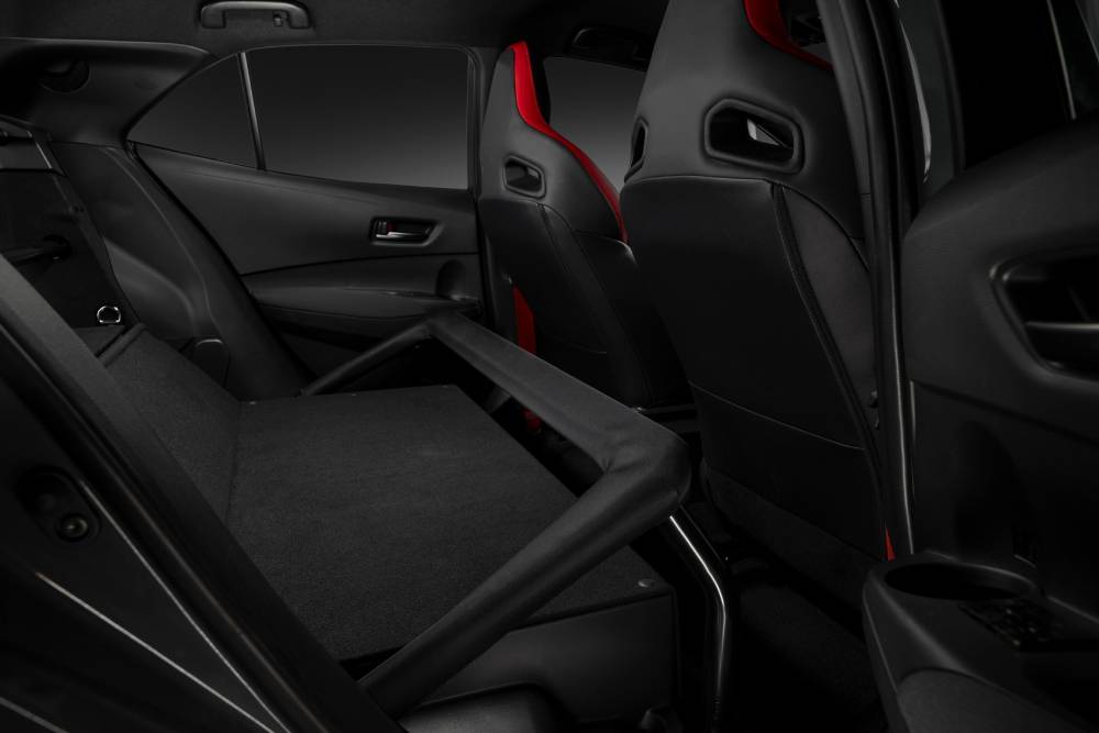 https://autogreeknews.gr/wp-content/uploads/2026/06/new-toyota-grmn-corolla-7.jpg