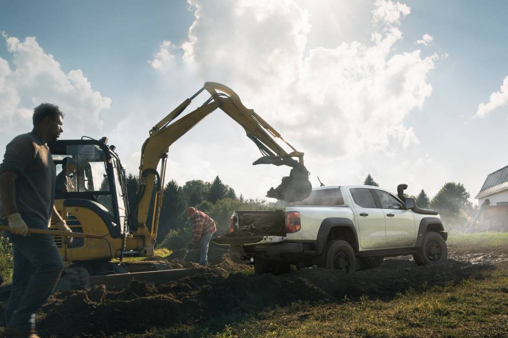 https://autogreeknews.gr/wp-content/uploads/2026/06/the-2026-ford-ranger-super-duty-xlt-7.jpg