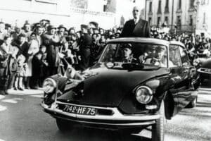 1963_MAY_13- DS 19 et Gal de Gaulle__20853_nb_11470 (1)