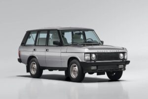 1993-range-rover-classic-turns-into-an-sv-ultra-lo (1)