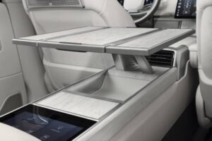 1993-range-rover-classic-turns-into-an-sv-ultra-lo (10)