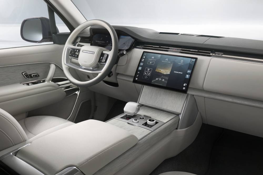 https://autogreeknews.gr/wp-content/uploads/2026/07/1993-range-rover-classic-turns-into-an-sv-ultra-lo-8.jpg