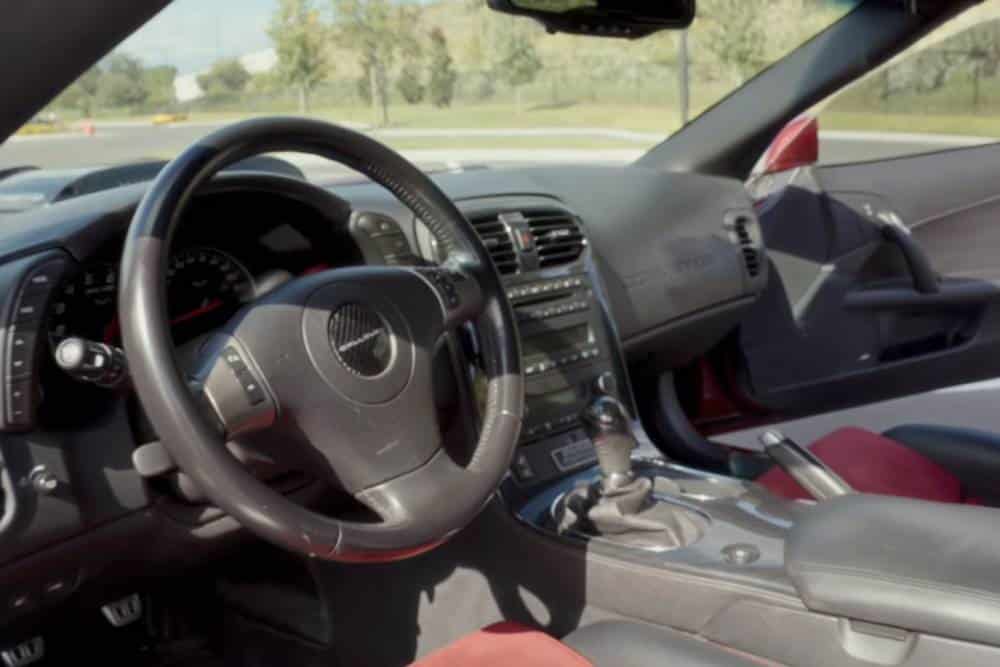 https://autogreeknews.gr/wp-content/uploads/2026/07/2010-corvette-has-just-hit-300000-miles-3.jpg