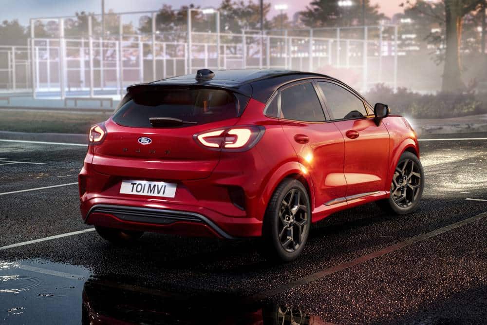 https://autogreeknews.gr/wp-content/uploads/2026/07/2026_Ford_Puma_Black_Edition_01-1.jpg