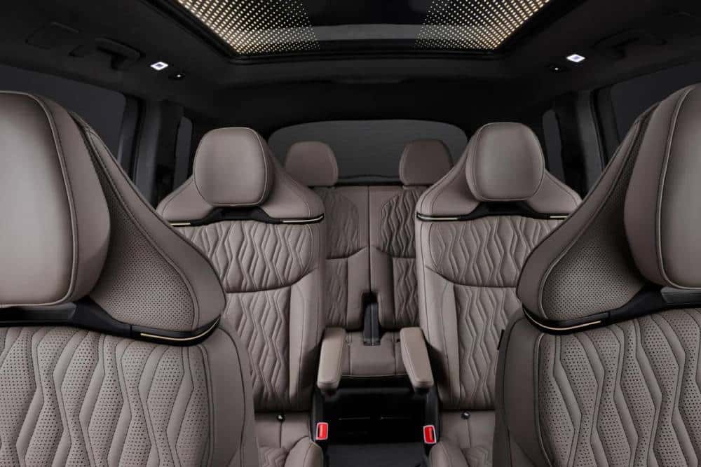 https://autogreeknews.gr/wp-content/uploads/2026/07/2027-Audi-Q9-debut-00025-2048x999-1.jpg
