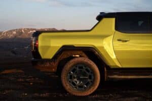 2027-GMC-Hummer-EV-Icon-25-715-10-2048×1366