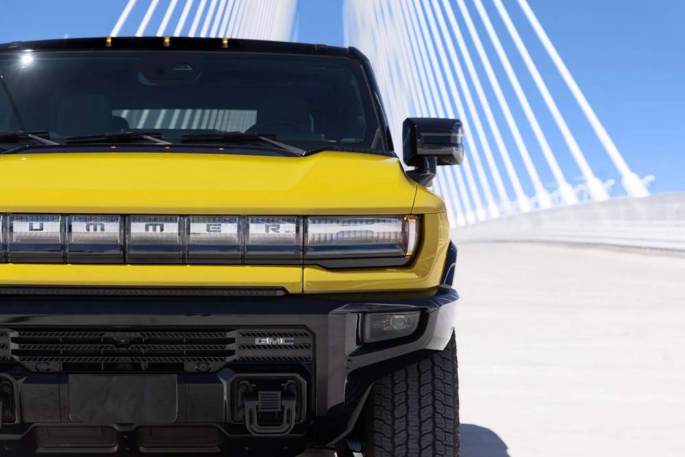 https://autogreeknews.gr/wp-content/uploads/2026/07/2027-GMC-Hummer-EV-Icon-25-715-4-2048x1366-1.jpg
