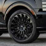 2027-Hyundai-Palisade-Hybrid-Calligraphy-Black-Ink (3)