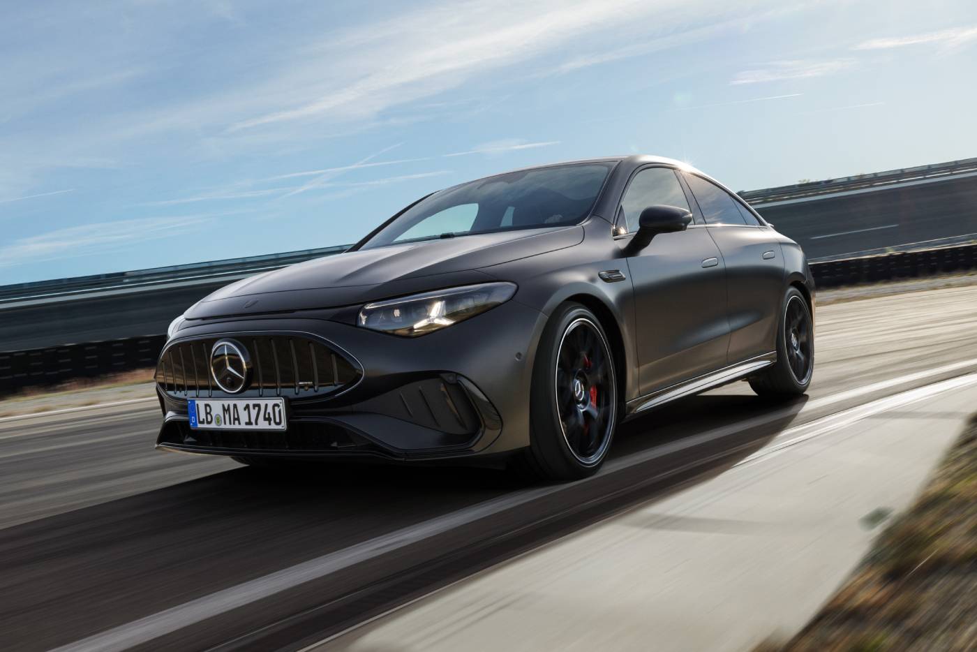 Η νέα Mercedes-AMG CLA 45 έγινε ηλεκτρική με 680 ίππους